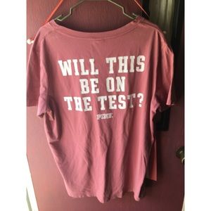 VS PINK V-Neck Campus t-shirt